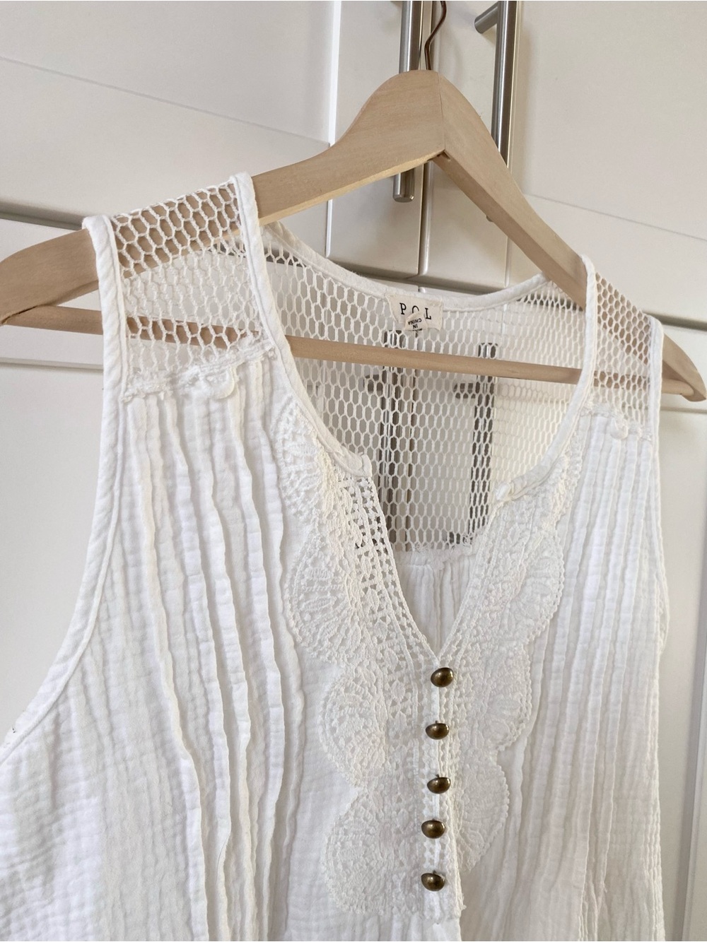 POL Lace Crochet Trim Boho Sleeveless Cotton Top with Accent Buttons - Picture 3 of 8